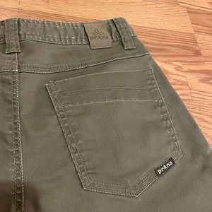 prAna Bridger slim fit jeans 31 x 30 Brown